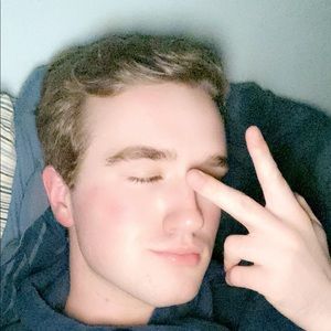 Meet your Posher, Evan